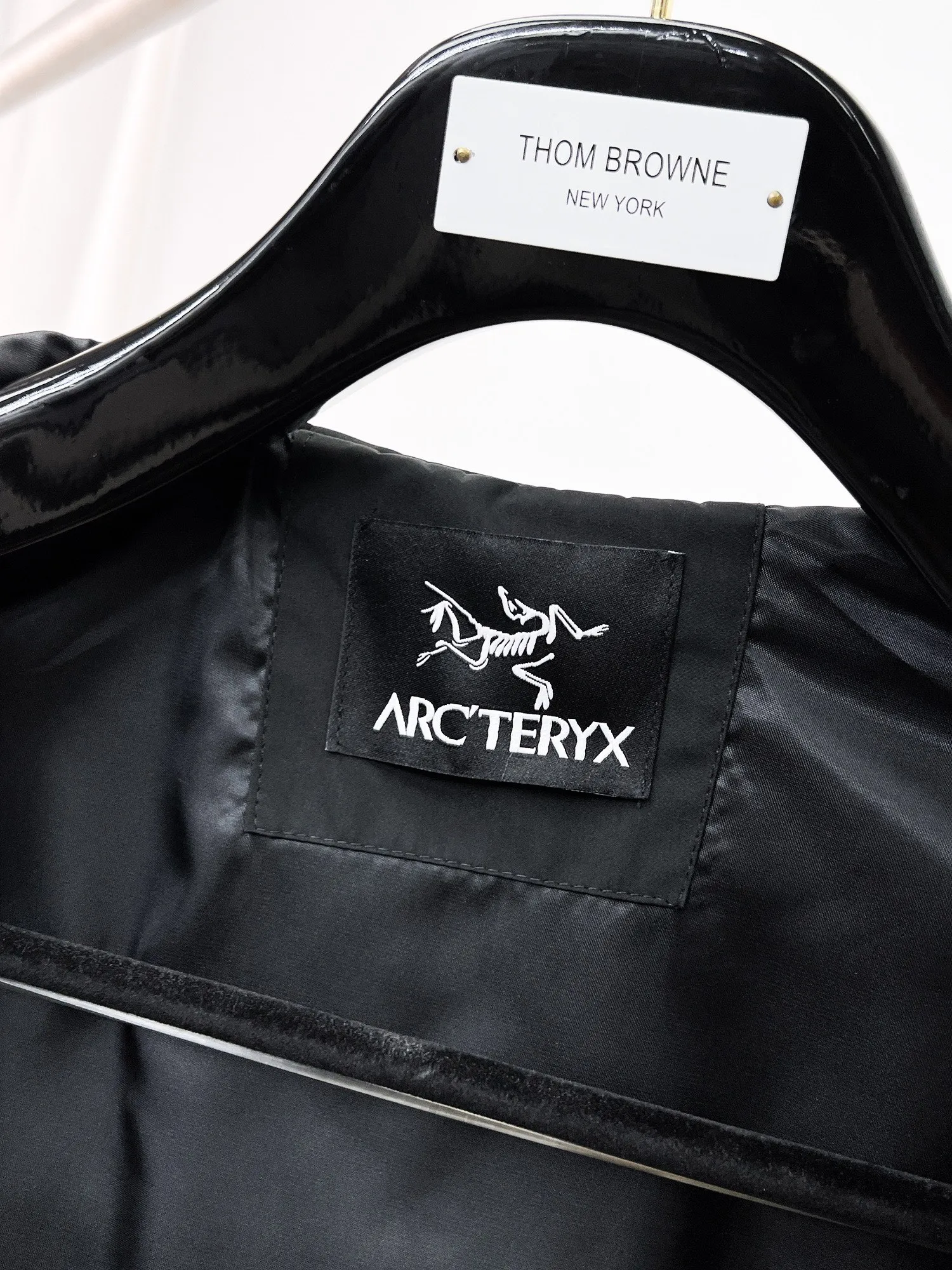 Same Style， ， 2026 New Arrival ，Original Premium Breathable ， ， ， Quality。 ， Sizes：M～3XL，